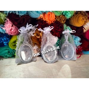 Kantong tile souvenir untuk kaca / isi 50 pcs
