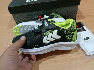 Sepatu Sekolah Anak Laki Laki Perempuan Sepatu Warna Hitam Murah Tali Perekat Rekat Kecil Tanggung Umur 6-10 Tahun PAUD TK SD SMP SMA Kelas 1 2 3 4 5 6 7 8 9 0-KIDZTUBS1906040524