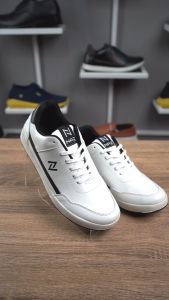 NAZ LEONARD - Sepatu Sneakers Pria Kasual Travelling Putih Sol Dijahit Sepatu Kets Santai Pria LOKAL