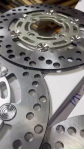 Đĩa thắng moto 3 long đền inox 220mm MS12