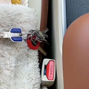 ที่นั่งรถปลั๊ก ที่ปิดซอกเบาะ ทนทานมาก ปลั๊กช่องว่าง ปลั๊กแอนด์เพลย์ ติดตั้งและใช้งานง่าย พร้อมช่องเก็บของ