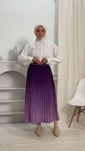 Rok Plisket Panjang Gradasi Wanita Rebertus Heydi
