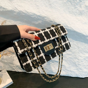 Elegant Womens Crossbody Square Bag Fashionable Plaid Chain Single Shoulder Bag Versatile Mini Bag for Summer 2024