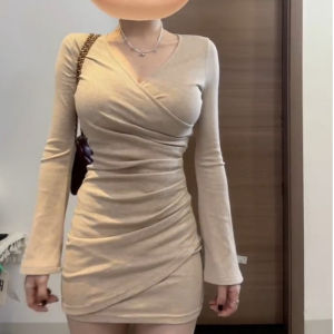 ผู้หญิง คอวี แขนยาว เดรสรัดรูป เดรส ฤดูใบไม้ผลิ ฤดูใบไม้ร่วง รอยเอว เซ็กซี่ Pure Desire Spicy Girl Wind พลีท Wrap กระโปรงสั้น