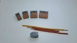 Hộp Nhựa 30 Cút Nối Dây Điện Nhanh KV774 (2 cổng + 3 cổng + 5 cổng) Giúp các mối nối thẩm mỹ gọn gàng an toàn hơn trong ổ âm tường hoặc hộp nổi chống chạm chập điện cháy nổ do tiếp xúc kém.