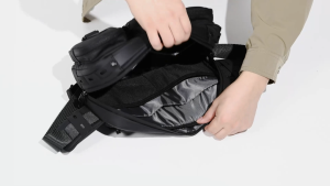 SEA CHOICE กระเป๋าคาดเอวแบบสะพายข้างอเนกประสงค์ กันน้ำ น้ำหนักเบา สำหรับการเดินทางและออกกำลังกายทุกวัน Sling Waist Bag