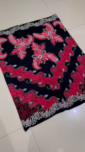 Astex Sarung Batik Santri Bahan Goyor Motif Santri Hitam Merah Cocok Untuk Outfit Muslim Santri