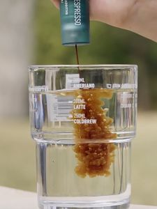 Cold brew Coffee กาแฟสกัดเย็น (1กล่อง/6ชิ้น) กาแฟ นำเข้า กาแฟอัดก๊าซไนโตรเจน เข้มข้น มี6แบบ อเมริกาโน่ มอคค่า ลาเต้ coffee&tea nut&choc