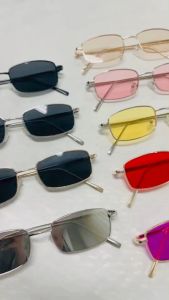 พร้อมส่งจากไทย แว่นตากันแดด ทรงสี่เหลี่ยมเล็ก วินเทจ พร้อมกล่อง ทรงหรั่ง 4king แว่นแฟชั่น ป้องกันUV กรอบโลหะ ขาแข็งแรง ใส่ได้ทั้งผู้หญิง และผู้ชาย