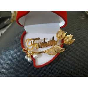 Bros Pin Bunga Tulip Ukir Nama Berlapis Emas
