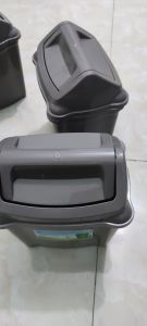 Thùng rác lật đựng rác nhựa việt nhật