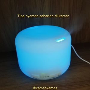 Ultrasonic Air Humidifier 500ml / Aromatherapy Diffuser 7 Color LED