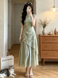 Ge·an·fei | Green Floral Chinese Style Modified Qipao Dress