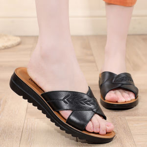 Summer Genuine Leather Slippers Womens Flat Bottom Comfortable Anti-slip Mom Sandals Grandma Flat Bottom Elderly Leather Shoes