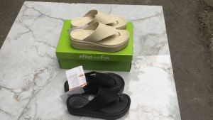 CROCS - [mẫu mới] Dép xỏ ngón bánh mỳ quai to cho nữ đế cao 5cm siêu nhẹ êm - PB204