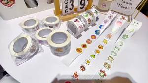 Bandai | 120 Miếng Dán Hình Graffiti Tình Yêu Thuần Khiết Nam Nữ Dùng Trang Trí DIY Anime Guitar Laptop Vali Cốc Nước Ván Trượt Kích Thước 5cm