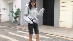 Stylish Fanny Pack Waist Bag Crossbody Bag Shoulder Bag Sling Bag Chest Bag Multi-Coloured Bag Spacious Stylish