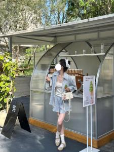 Fashionable American Stripe Long Sleeve Shirt And Casual Shorts Two Piece Set for Women Elegant Spring Outfit Polyester Material