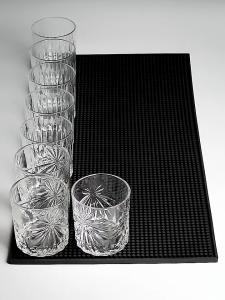 แผ่นรองบาร์ แผ่นยางกันลื่น ตัวยางหนาพิเศษ สำหรับวางแก้วน้ำ กาแฟ เครื่องดื่ม อุปกรณ์เชคเกอร์ บาร์แมท