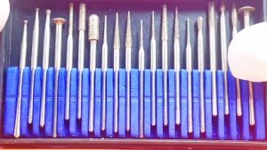 20pcs/box Dental Burs Polishing Head Sintered Diamond KITs Dentistry Drill Bits Lab Abrasive Material Tool Supplies