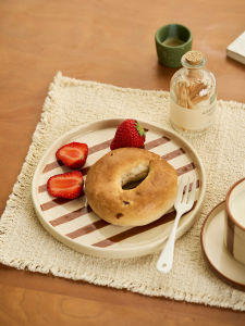 April Special Elegant Creative Style 2025 New Ins Glazed under Color Elegant Plate Home Use High-End Feel round Ceramic Dessert Plate