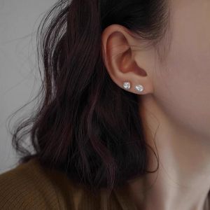 S925 Sterling Silver Needle Natural Baroque Pearl Earrings Womens Elegant Design  out Winter Collection Fashion Jewelry