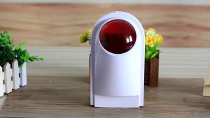 Alarm Rumah Wireless KERUI Outdoor Indoor: Sirine Alarm Siren Waterproof