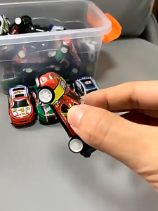 Combo ô tô đồ chơi mô hình mini hợp kim chạy cót cho bé đồ chơi xe ô tô mô hình dây cót tăng cường vận động
