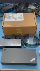 Lenovo ThinkPad Universal USB-C Dock | 65W| UK 3 Pin Plug | 3 Years Warranty 40B50090UK