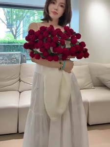 DIY Flower Crochet Blanket Bouquet Handmade Crochet Roses Throw Blankets Home Decor Craft Kits Anniversary Birthday Gift  Flower Crochet Set