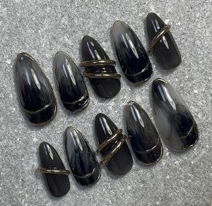 Kuku Palsu Nail Art Black