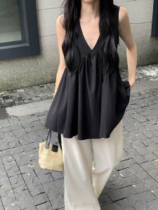 plus Size Womens Fashionable V-Neck Sleeveless Black Tank Top Belly Concealing Slimming Trendy Small Shirt Commute Style