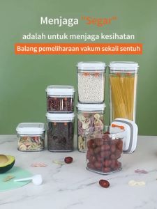 [ ABS ] Formula Dispenser on the Go Baby Milk Powder Food Storage Container with Spoon & Leveler 400/800 ML