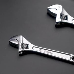 sj | Cờ Lê Điều Chỉnh Đa Năng 12in