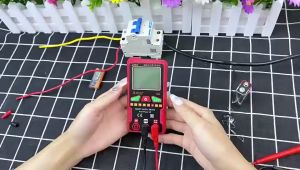 High Precision Digital Multimeter 600V AC DC 4000 Counts Anti Burning Smart Multimeter Non Contact Automatic Identification