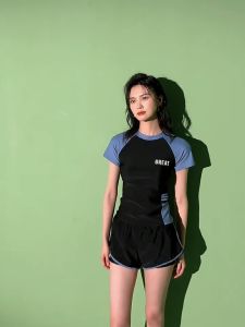 ชุดว่ายน้ํา แขน กางเกง เอวสูง เหมาะกับ เดินชายหาด สไตล์สปอร์ต สําหรับผู้หญิง จํานวน 2 ชิ้น 30060