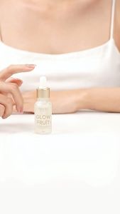 [MẪU MÃ MỚI] Tinh chất Vitamin C GlowFruit+ cải thiện xỉn màu và hỗ trợ bảo vệ da 20ml