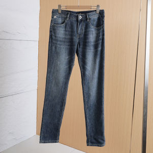 Retro Washed Soft Cotton Blend Mens Straight Leg Casual Jeans Fashionable Straight Tube Pants Comfortable Urban Style Spring