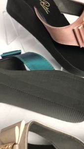 sandal wedges wanita dewasa terbaru fashion tren kekinian 2023