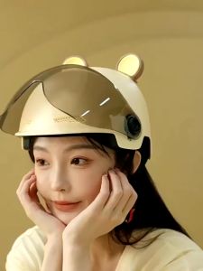 【อัพเกรดใหม่เอี่ยม】ป้องกันแสงสะท้อนหมวกกันน็อค หมวกกันน็อคผญ จักรยานยนต์ หมวกกันน็อคครึ่งใบ ระบายอากาศ สะดวกสบาย