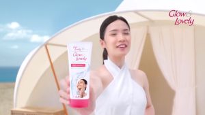 Glow & Lovely Derma Glow Facial Foam 100gr/50gr - Wajah Bersih Glowing Seketika