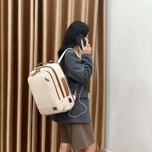 เป้ธุรกิจ USB Port สามารถเก็บคอมพิวเตอร์ขนาด 15.6 นิ้ว 38L กระเป๋าเป้สะพายหลัง