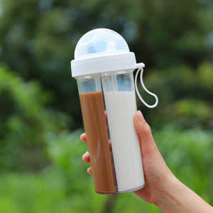 botol air viral botol air cute botol air 2 liter Tik Tok Same Style Influencer Double Drinking Cup Plastic Straw Dual-Use Male Female Students Children Leak-Proof Sports Handy