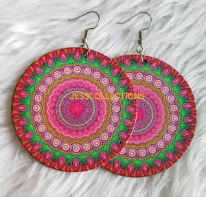Fashion Earrings for women Wood Round Style (Limited Stocks)