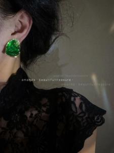 Retro Hong Kong Style Enameled Drop Earrings Fashionable Waterdrop Unique Personality New Model Elegant Ear Jewelry for Women