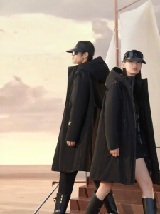 Guvet | Luxury Goose Down Womens Winter Coat