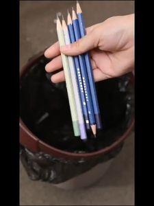 Dolphin Pencil 2mm 海豚正姿铅笔 Pensel Mekanikal Dolphin Mechanical Pencil Stationery Kids Child Correct Grip Posture Writing