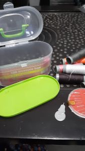 QCF Sewing Kit Set Box Alat Jahit Lengkap Perlengkapan Menjahit Komplit Jarum Benang Meteran Gunting