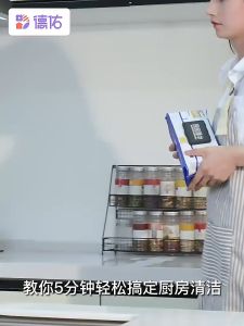 [SG Local Seller] [3 Packs Bundle] Deeyeo Kitchen Wipes 80 Pumps  to Remove Oil and Decontamination Domestic Range Hood Clean Strong Anti-oil Wet Wipes