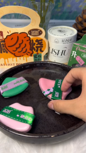 Lishu Upturned Powder Puff Set 3Pcs Not Absorb Liquid Foundation Is Super Soft Powder Puff Makeup Sponge